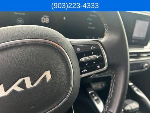 Used 2025 Kia Sorento S FWD image 23