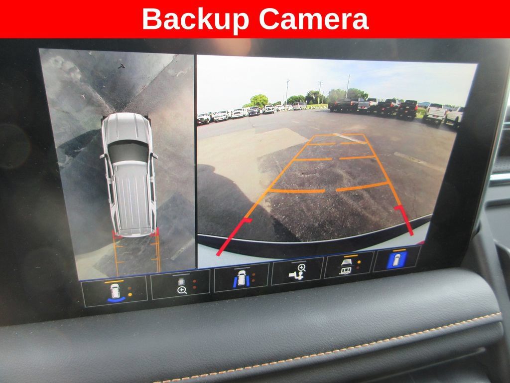 Certified 2024 GMC Yukon XL AT4 w/ Technology Package AWD/4WD image 20