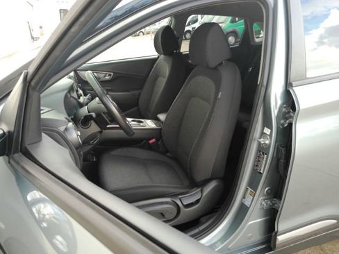 Used 2019 Hyundai Kona SEL image 13