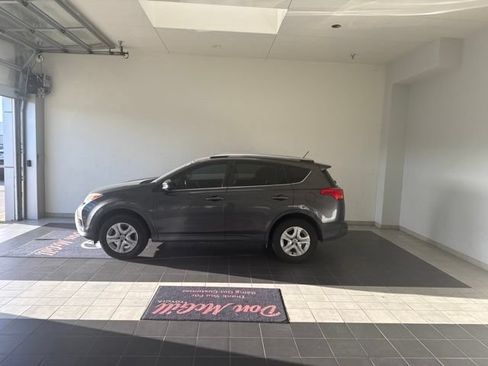 Used 2015 Toyota RAV4 LE FWD image 1