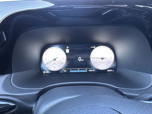 Used 2024 Hyundai Palisade Calligraphy image 12