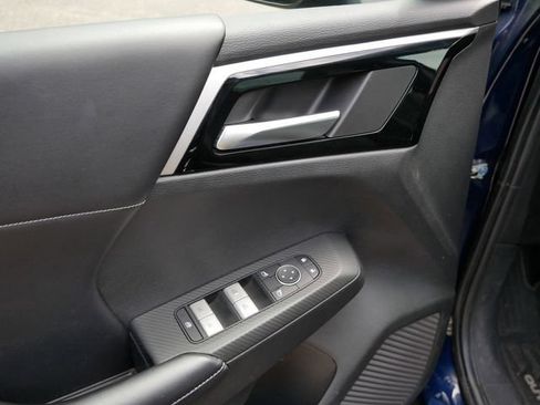 Used 2022 Mitsubishi Outlander SE AWD/4WD image 15