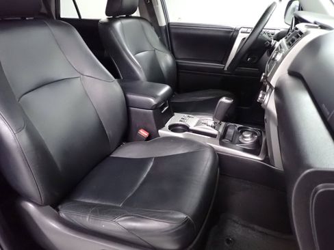 Used 2013 Toyota 4Runner Limited image 5
