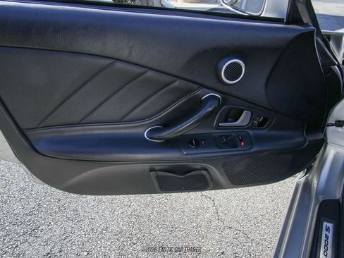Used 2002 Honda S2000 image 28