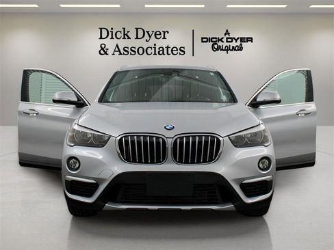 Used 2018 BMW X1 xDrive28i image 7