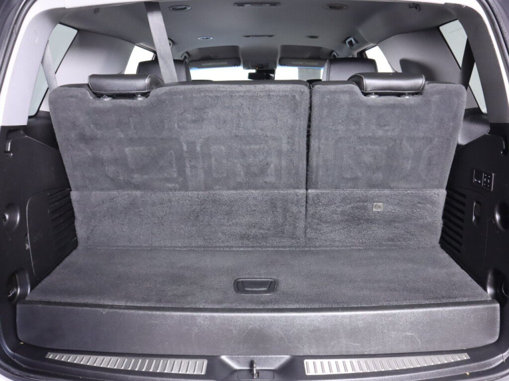 Used 2018 Chevrolet Tahoe Premier RWD image 35