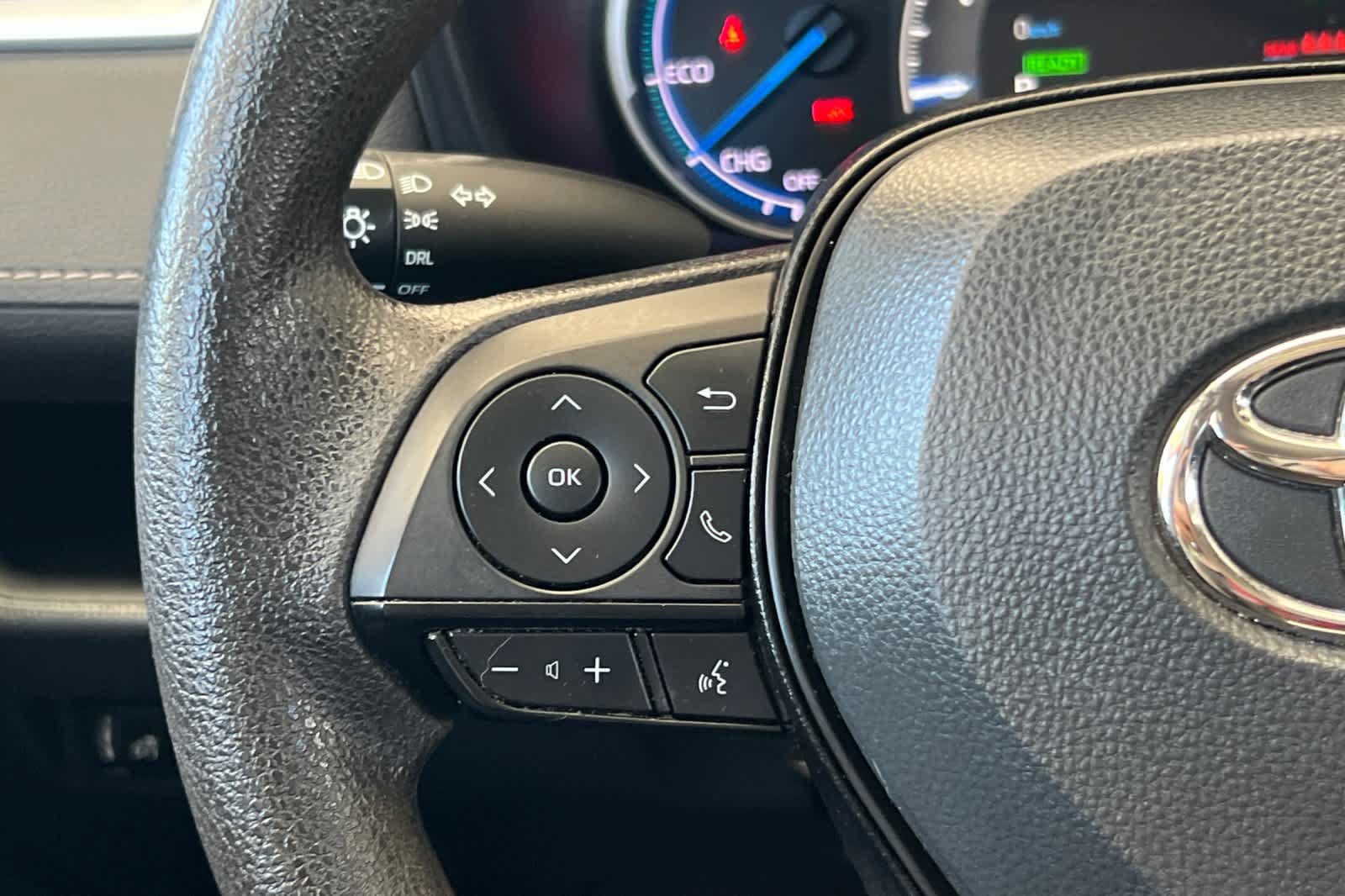 Certified 2023 Toyota RAV4 LE AWD/4WD image 24