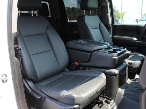 Used 2024 Chevrolet Silverado 2500 W/T AWD/4WD image 33