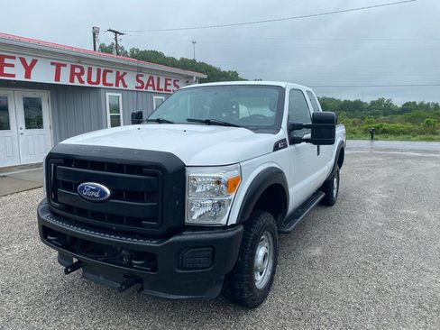 Used 2012 Ford F350 XL w/ Skid Plate Pkg AWD/4WD image 3