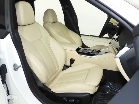 Certified 2024 BMW i4 eDrive35 w/ Convenience Package RWD image 19