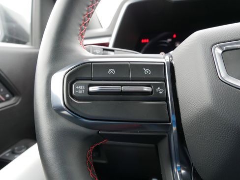 Used 2024 GMC Canyon AT4X image 20