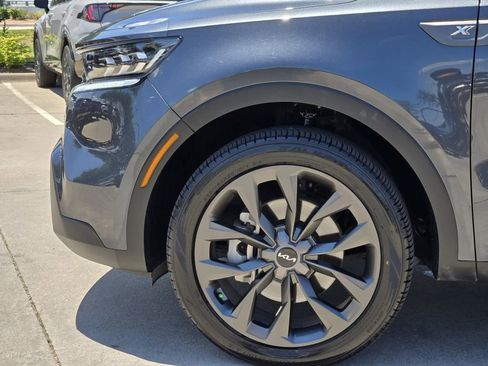 Certified 2022 Kia Sorento SX Prestige AWD/4WD image 14