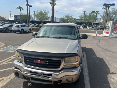 Used 2003 GMC Sierra 1500 SLE w/ Off-Road Package AWD/4WD image 2