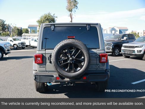 Used 2023 Jeep Wrangler Unlimited Sahara w/ Cold Weather Group image 4