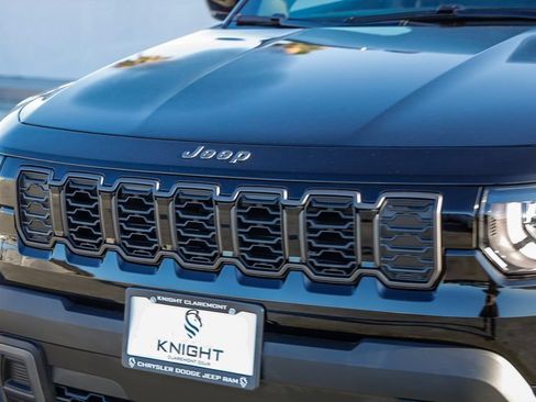 New 2026 Jeep Cherokee Limited AWD/4WD image 6