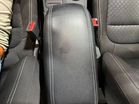 Used 2024 Ford Escape Active AWD/4WD image 27