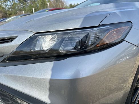 Used 2024 Toyota Camry SE image 27