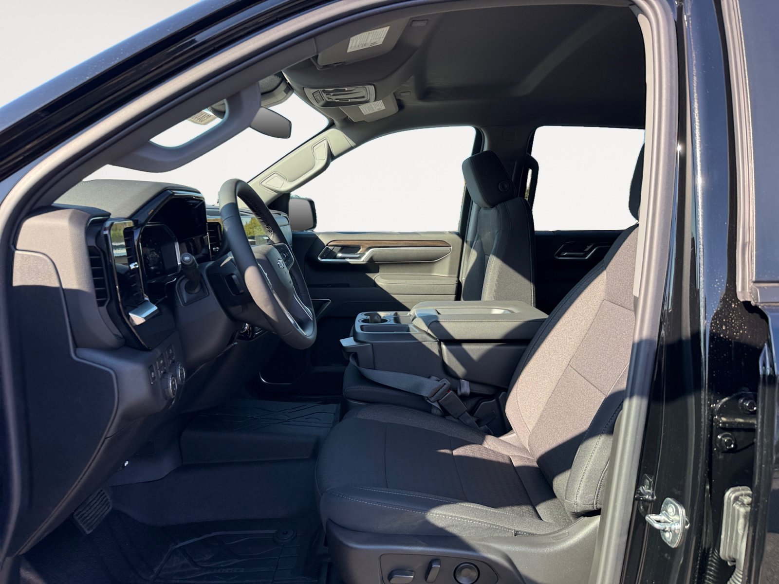 New 2026 Chevrolet Silverado 1500 RST w/ RST Select Package AWD/4WD image 10