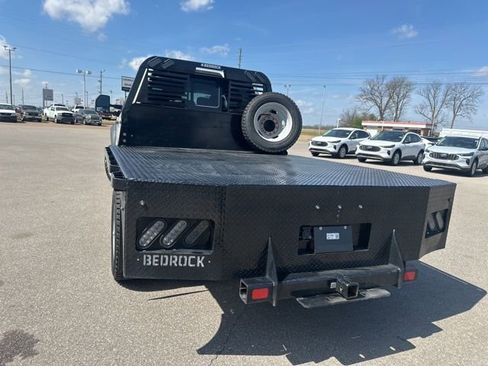 Used 2024 Ford F450 XL w/ XL Chrome Package image 28