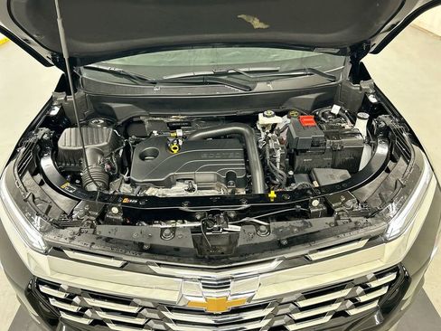 New 2026 Chevrolet Equinox LT w/ Convenience Package II AWD/4WD image 68