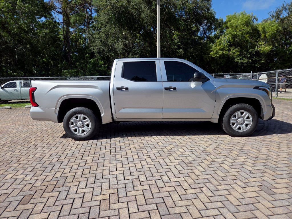 Used 2025 Toyota Tundra SR w/ SR Tow Package AWD/4WD image 12
