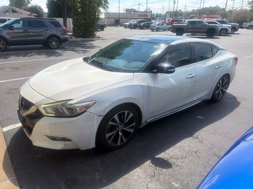 Used 2017 Nissan Maxima 3.5 SL FWD image 2