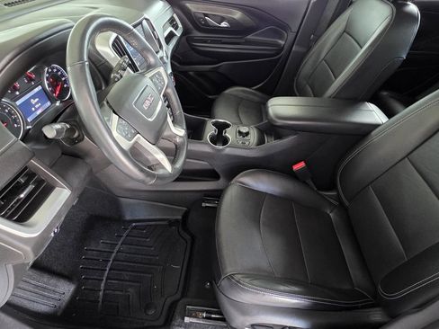 Used 2023 GMC Terrain SLT AWD/4WD image 7