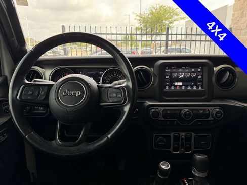 Used 2020 Jeep Gladiator Sport AWD/4WD image 7