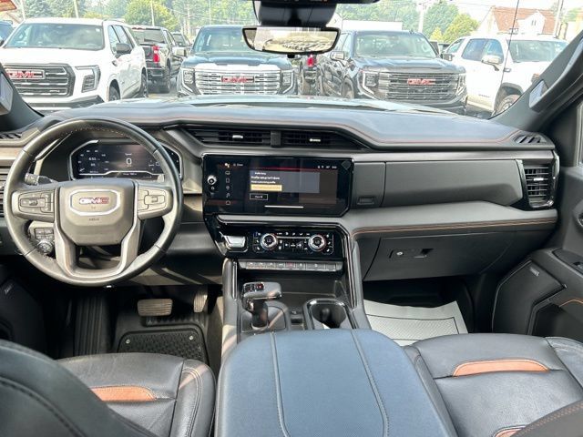 Used 2024 GMC Sierra 1500 AT4 w/ Technology Package AWD/4WD image 22