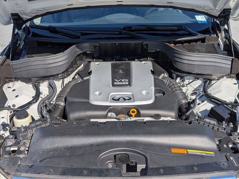 Used 2017 INFINITI QX50 AWD w/ Deluxe Touring Package image 24