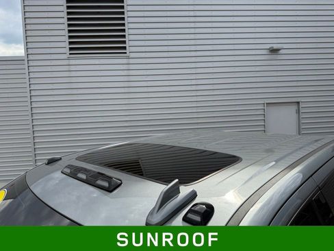 Used 2024 Chevrolet Silverado 2500 High Country w/ High Country Premium Package image 11