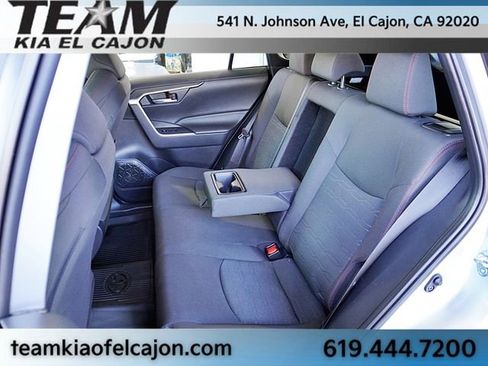 Used 2024 Toyota RAV4 SE w/ Weather & Moonroof Package image 17