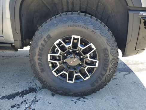 New 2026 GMC Sierra 2500 AT4X AWD/4WD image 6