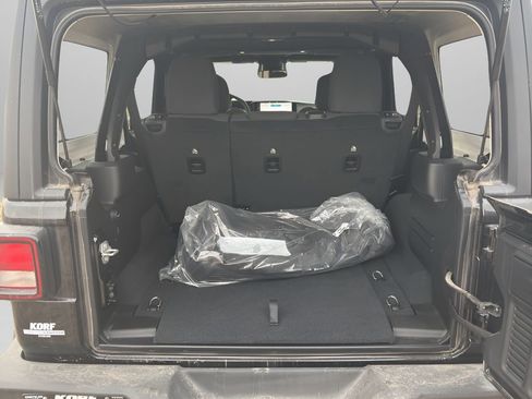 New 2025 Jeep Wrangler Sport S image 10