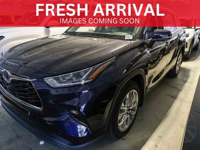 Used 2024 Toyota Highlander Limited