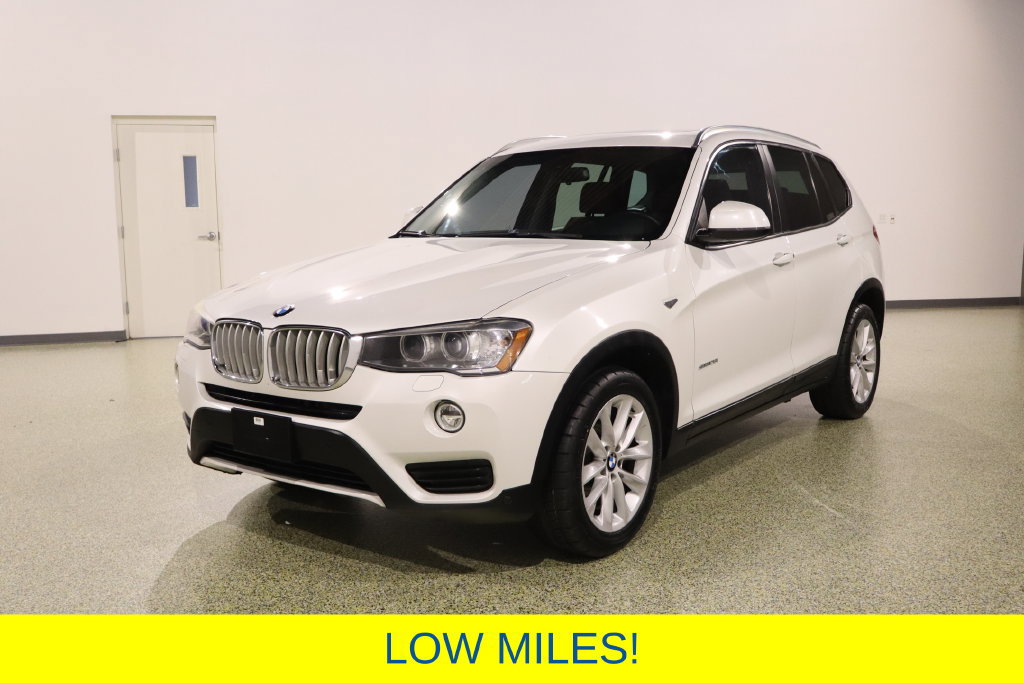 Used 2017 BMW X3 sDrive28i RWD image 4