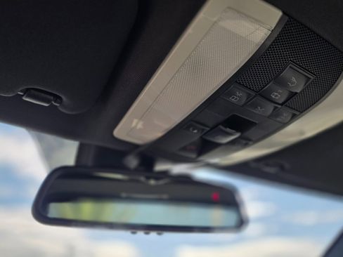 Used 2014 Mercedes-Benz C 250 Sport image 35