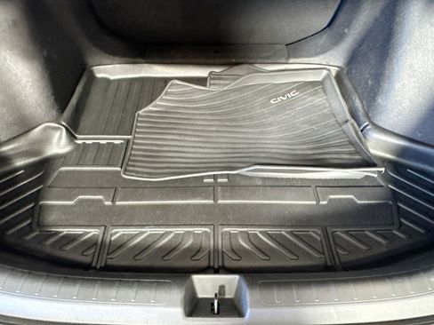 Used 2023 Honda Civic Sport image 22