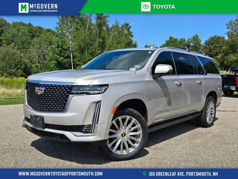 Used 2022 Cadillac Escalade ESV Premium Luxury w/ Performance Package AWD/4WD image 1