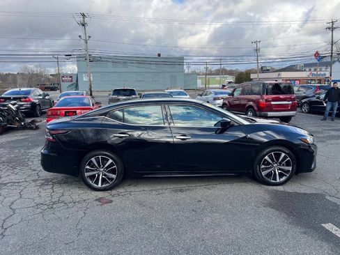 Used 2019 Nissan Maxima 3.5 S w/ Floor Mat Group FWD image 13