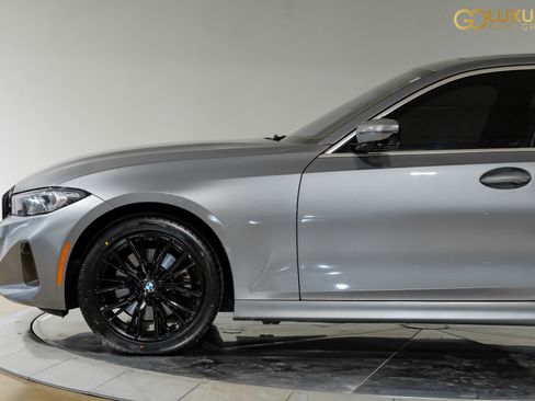 Used 2024 BMW 330i Sedan w/ Convenience Package RWD image 14