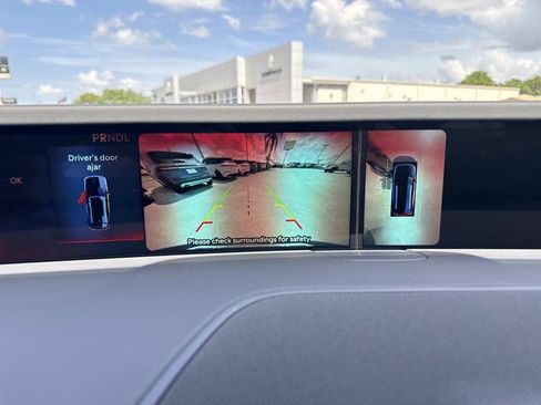 New 2026 Lincoln Nautilus Premier w/ Equipment Group 102A image 24