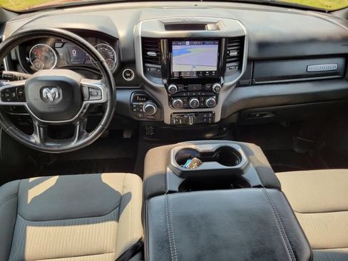 Used 2022 RAM 1500 Big Horn AWD/4WD image 25