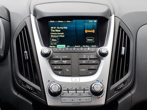 Used 2016 Chevrolet Equinox LT w/ Convenience Package image 6