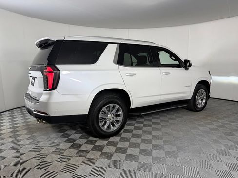 Used 2025 Chevrolet Tahoe Premier AWD/4WD image 7