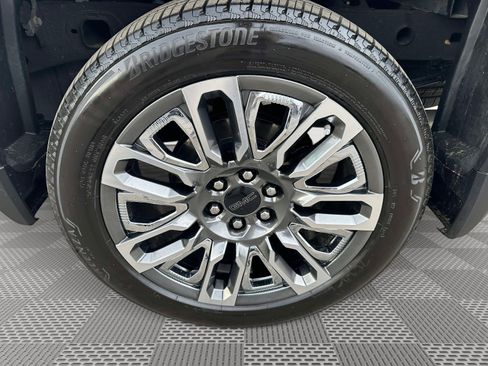 Certified 2024 GMC Sierra 1500 Denali Ultimate image 35