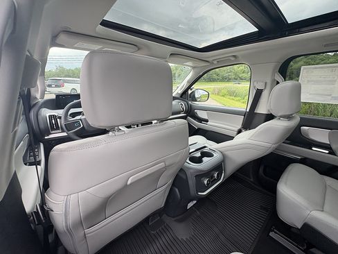 New 2026 Ford Expedition Max Active AWD/4WD image 19