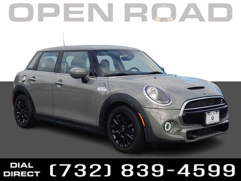 Used 2021 MINI Cooper S FWD image 1