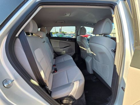 Used 2018 Hyundai Tucson SE FWD image 34