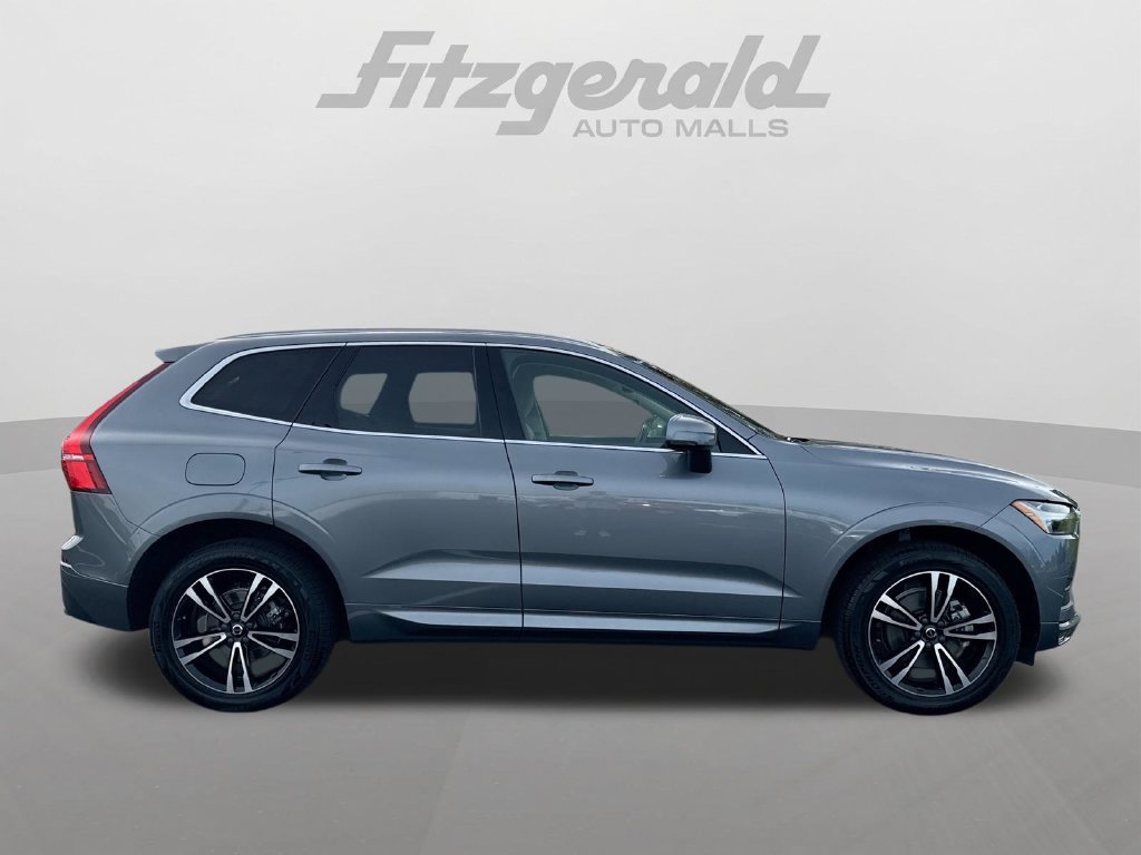 Used 2021 Volvo XC60 T5 Momentum w/ Premium Package AWD/4WD image 11